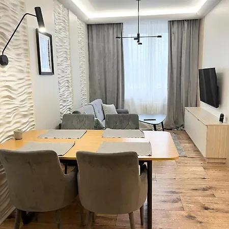 Apartmán Bianco Premium Z Widokiem Na Ratusz *